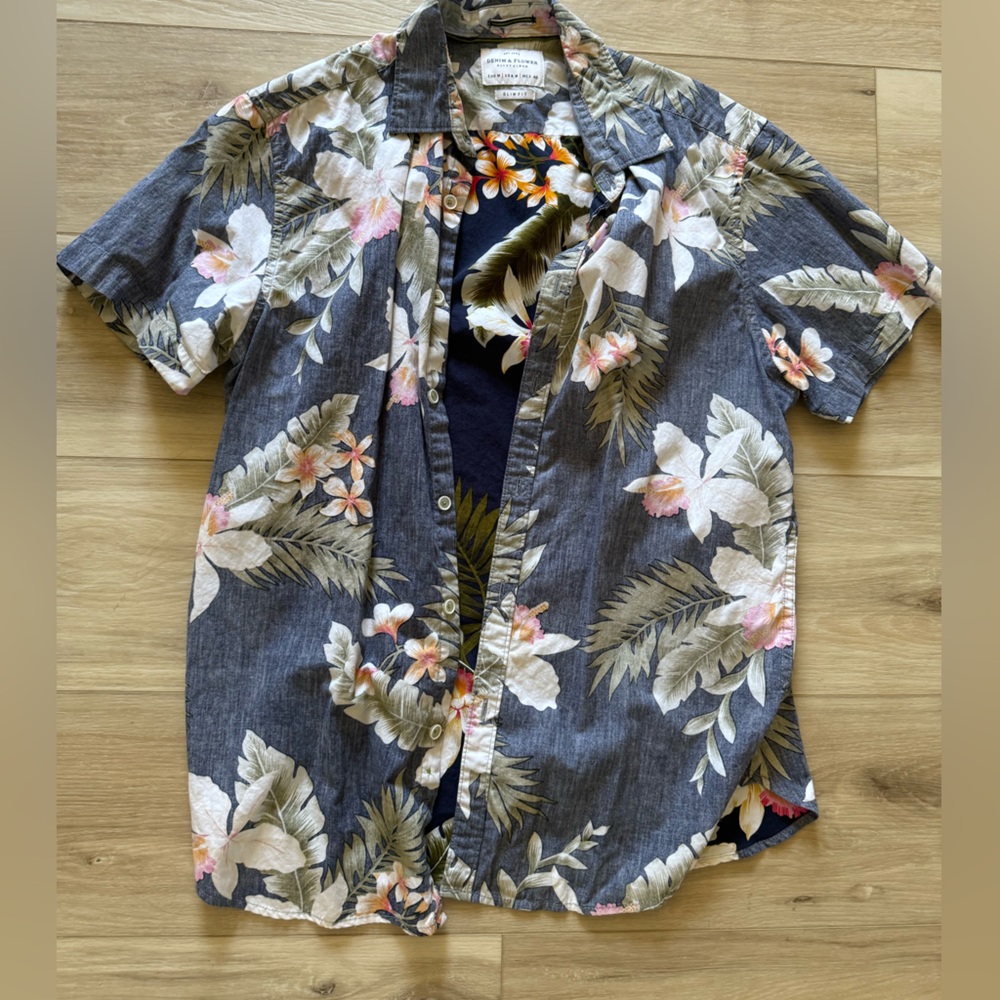 Floral short sleeve button up